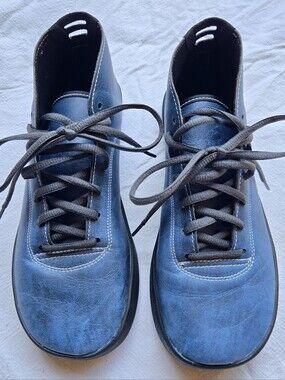 Graciano Sneakers by SOM/Softstar, Vintage Steel Blue, M7/W8.5 BAREFOOT